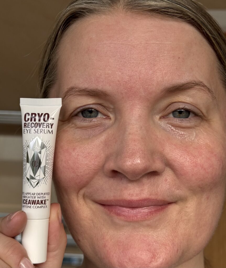 Holding the Eye Serum