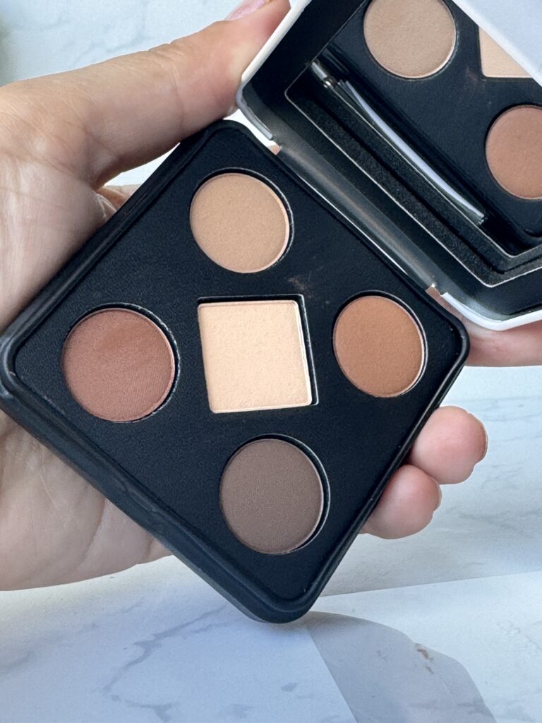 Stila Pocket Play in Desert Bloom eyeshadow palette