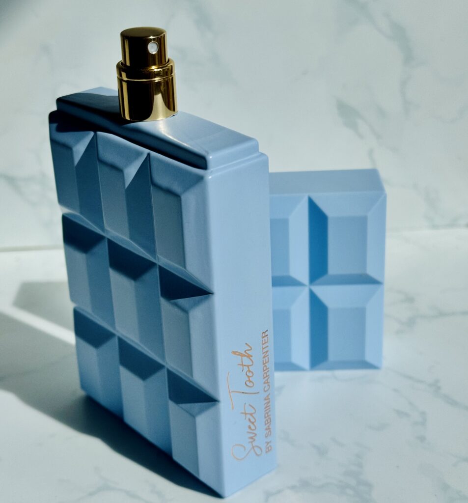 Sabrina Carpenter Me Espresso perfume bottle open