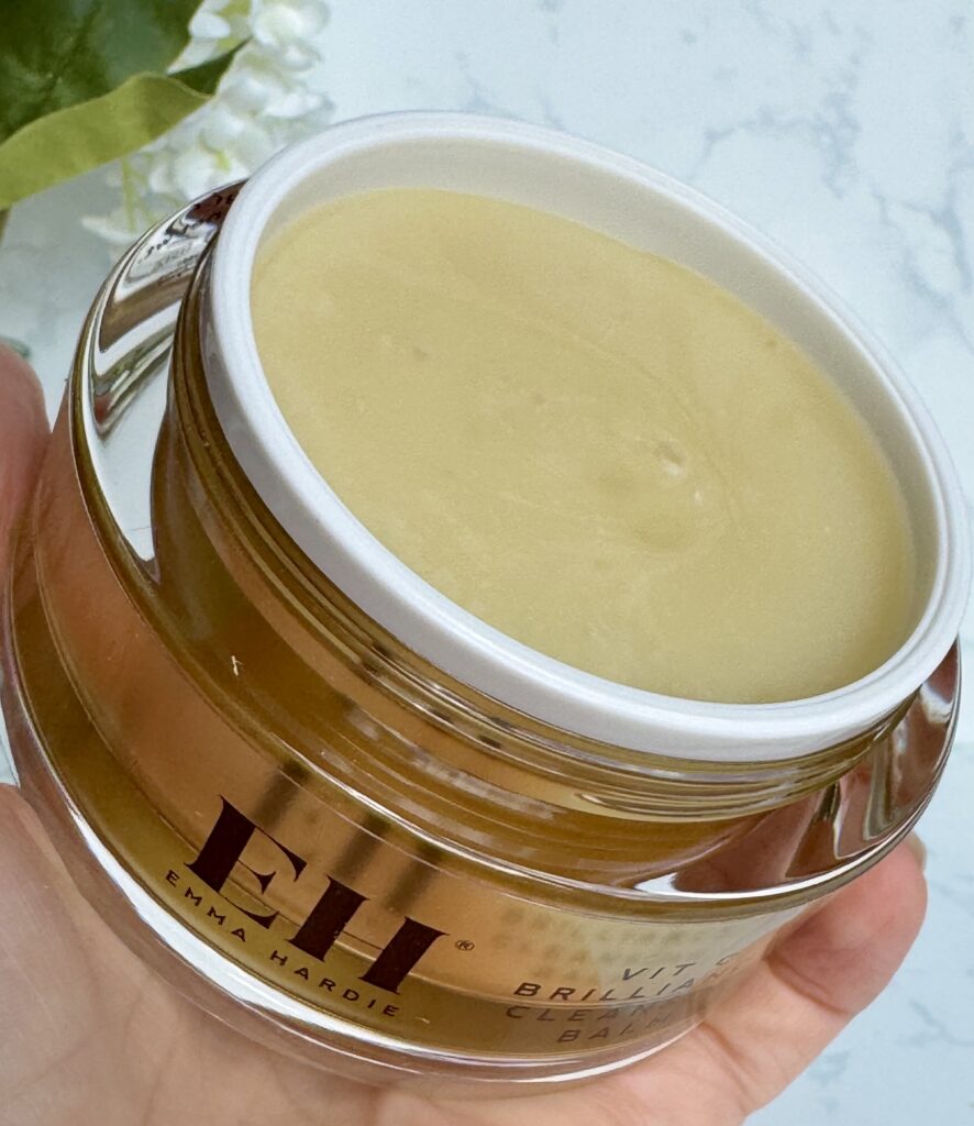 Inside the Emma Hardie Vit C Brilliance Cleansing Balm